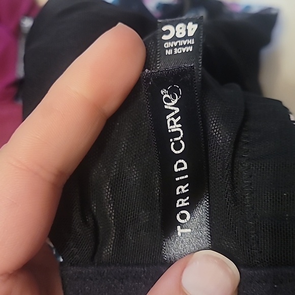 ๐ 3/$33 Rare Torrid Floral Skull Wire-Free Bra - Picture 4 of 5